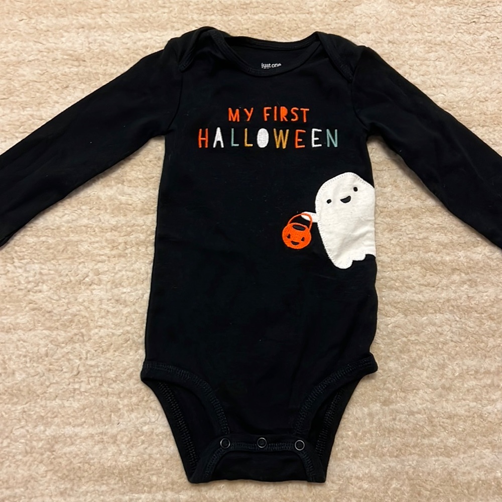 Carters Prewashed never worn Gender Neutral My First Halloween Onesie!
